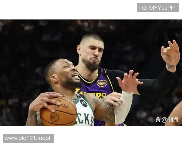 差2次第1!东契奇第3次投进8+三分 并列队史第3&仅次科比和詹姆斯 差2次第1!东契奇第3次投进8+三分 并列队史第3&仅次科比和詹姆斯